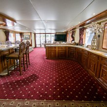 Aurora Yacht 