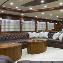 Rich Guys Nickel Yacht 