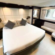 Timeout Together Yacht 
