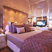 Illusions Yacht 