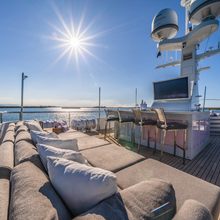 Relentless  Yacht 