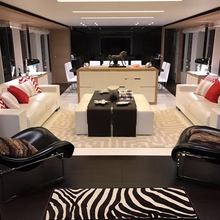 Sea Glass Yacht 