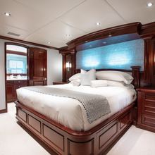 Sonician Yacht 