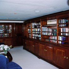 Spica Yacht 