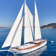 White Pearl Yacht