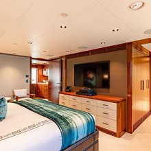 Paladin Yacht 