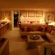 Oh Que Luna Yacht 