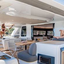 Kingfisher V Yacht 