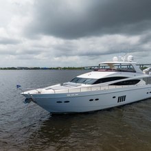 Maryana Yacht 