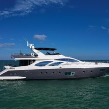 Intervention Yacht 