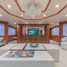 At Last Yacht 