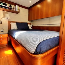 Ocho Yacht 