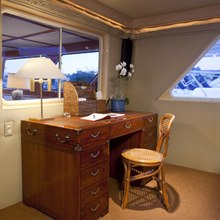Wild Dawn Yacht 