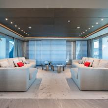 Navis Yacht 