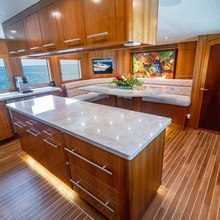 Magic Yacht 