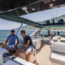 Dolly Yacht 