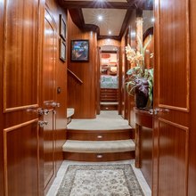 Bad Daddy Yacht 