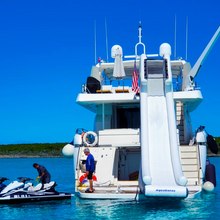 YCM 105 Yacht 