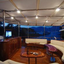 Goleta I Yacht Exterior Bar