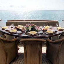 Grandeur Yacht Exterior Dining