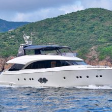 Palm Springs Yacht 