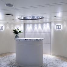 Elegant 007 Yacht Lobby