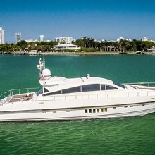 Ecj Luxe Yacht 