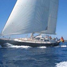 Tiga Belas Yacht 