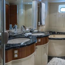 Cabaret Yacht 