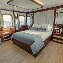 Grace Yacht 