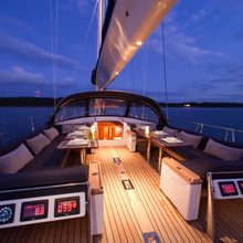 Alchemy IV Yacht 