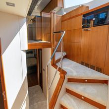 2 Drunk Yacht 