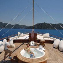 Goleta I Yacht Jacuzzi