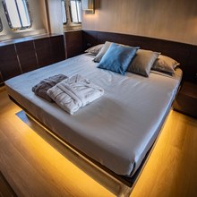 SL96 Yacht 