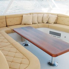 Sullivan Bay Yacht 