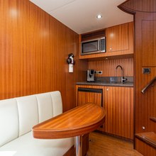 Phantom Yacht 