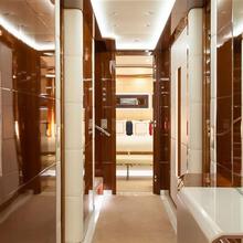 Cezz of London Yacht 