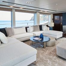 5th Element Yacht 