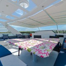 Island Time Yacht 