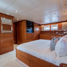 Heron Yacht 