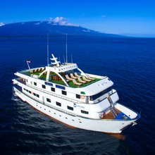 Solaris Yacht 