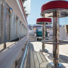 Code 8 Yacht 