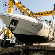 Fanamax Yacht 