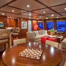Coco Veinte Yacht Skylounge