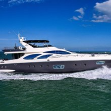 Intervention Yacht 