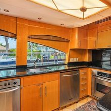 Hope Yacht 