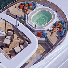 Coco Yacht Aerial View - Jacuzzi
