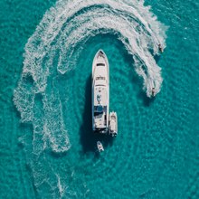 Lady Sandra Yacht 