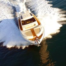 Trilly Yacht 
