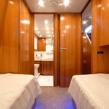 Larmera Yacht 